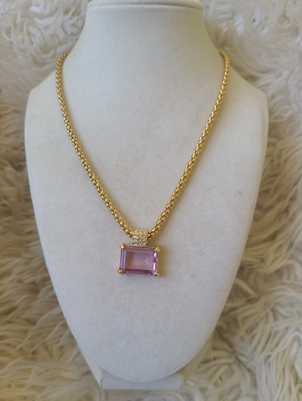 Swarovski Gold-Tone Necklace with Pink Crystal Pendant- Excellent Vintage Condit